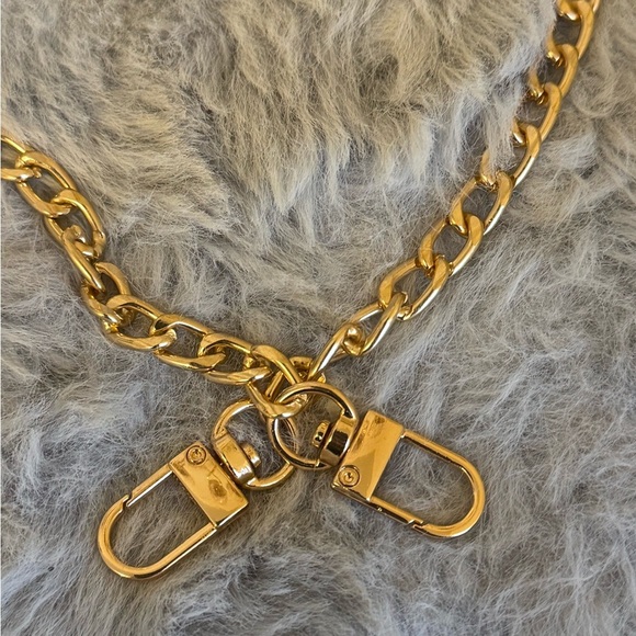 Unbranded Gold Purse Chain Strap Flat Iron Chains with Metal Buckles - Picture 2 of 3
